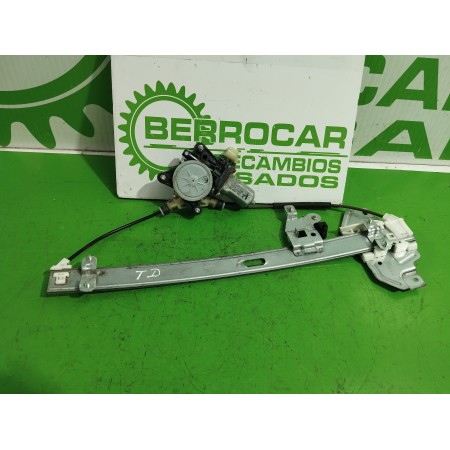 Recambio de elevalunas trasero derecho para kia carnival 2.9 crdi cat referencia OEM IAM 82460-4D020  