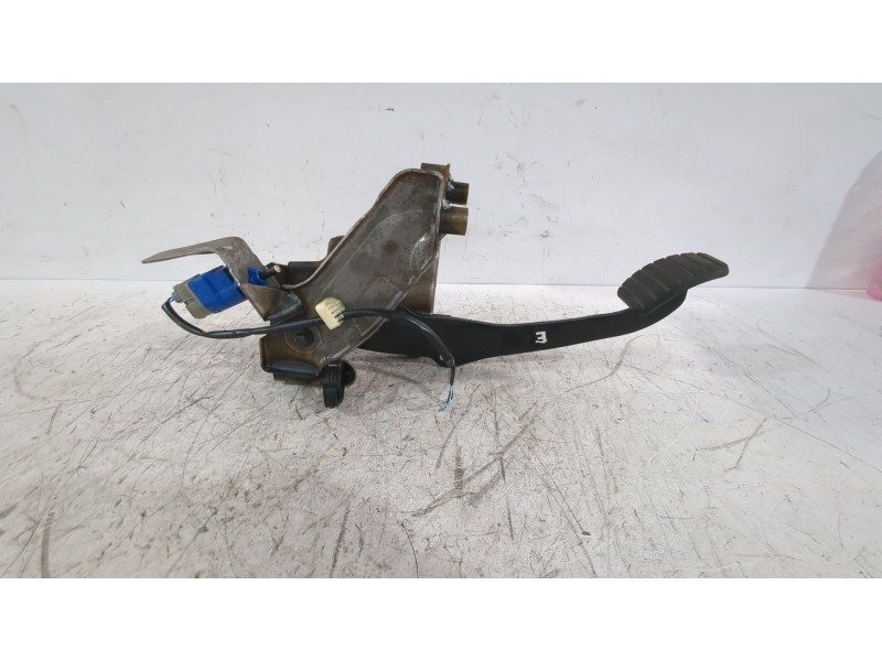 Recambio de pedal embrague para dacia sandero ii (b8_) 1.5 dci referencia OEM IAM 465037621R  