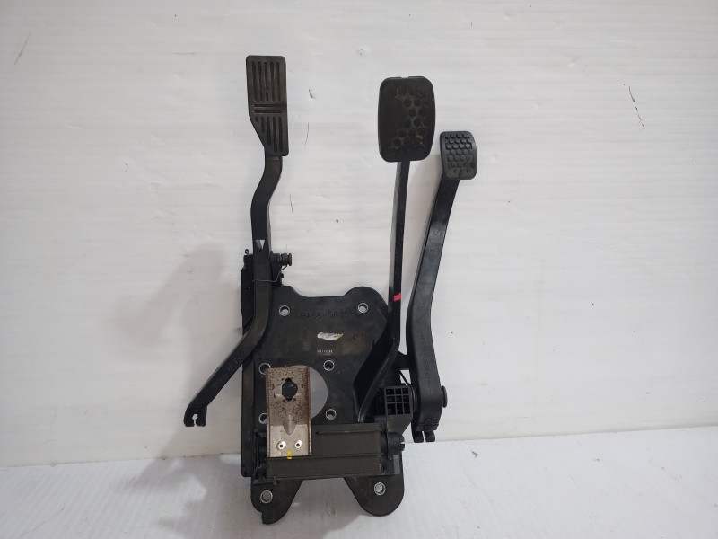 Recambio de pedalera para chevrolet matiz s referencia OEM IAM 96457246  