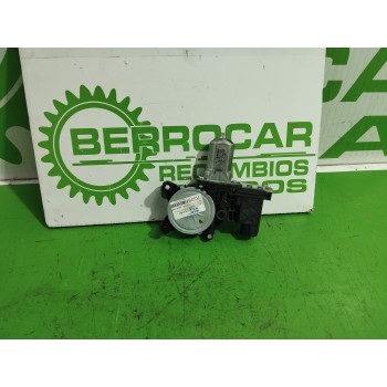 MOTOR ELEVALUNAS DELANTERO IZQUIERDO 824504D010 