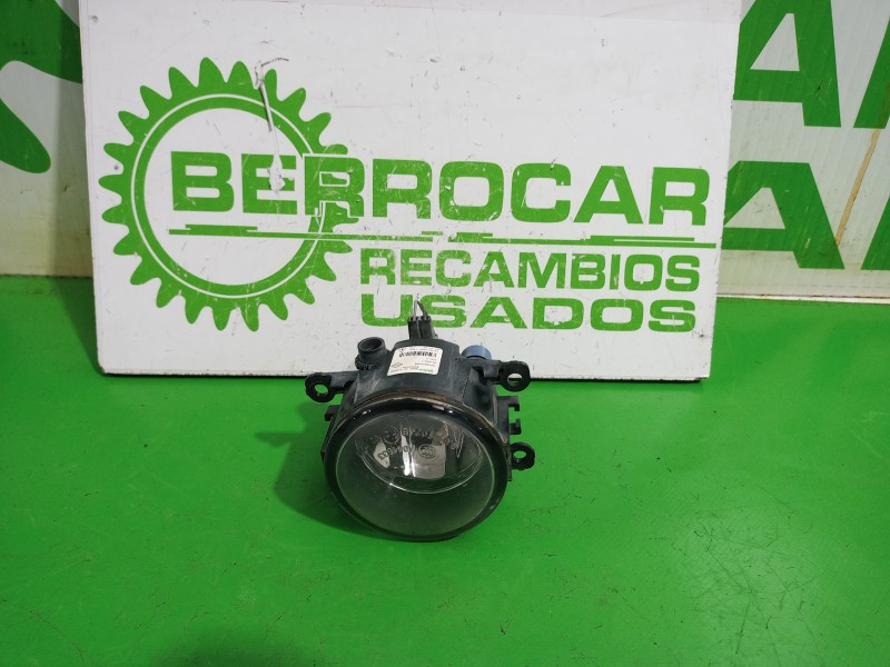 Recambio de faro antiniebla derecho para renault scenic ii grand emotion referencia OEM IAM 8200074008  