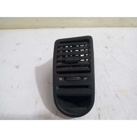 Recambio de rejilla aireadora para kia carnival ii 2.9 crdi lx referencia OEM IAM 0K53A6471X  