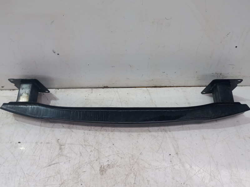 Recambio de refuerzo paragolpes trasero para volkswagen polo (6c1) a-polo referencia OEM IAM 6R0807305A  