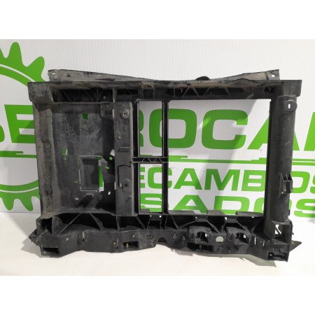 Recambio de panel frontal para citroën c3 1.4 hdi referencia OEM IAM 9682586480  