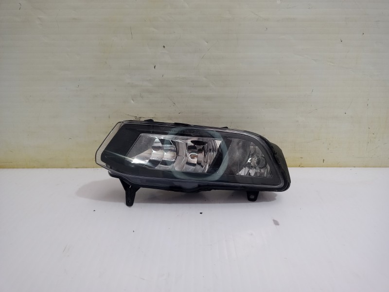 Recambio de faro antiniebla izquierdo para volkswagen polo (6c1) a-polo referencia OEM IAM 6C0941661D  