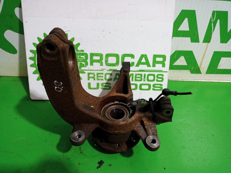 Recambio de mangueta delantera derecha para renault scenic ii grand emotion referencia OEM IAM 8200297033  