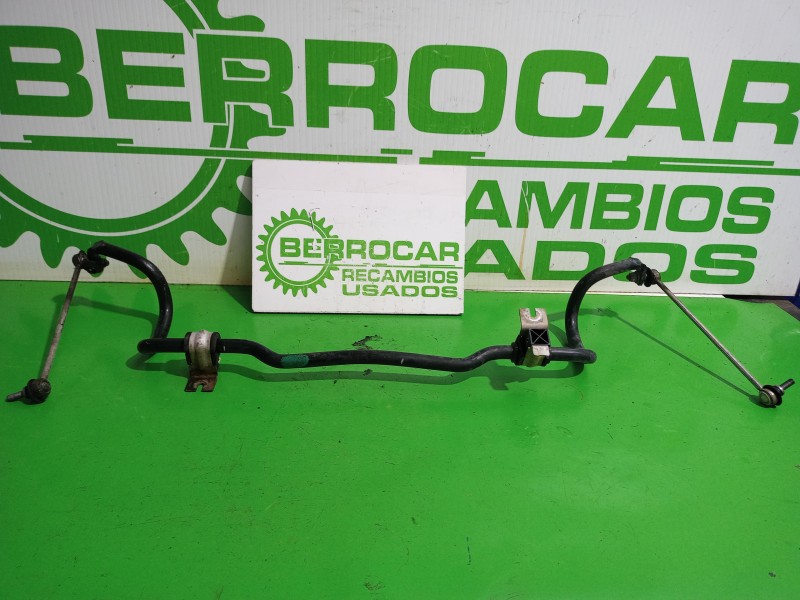 Recambio de barra estabilizadora delantera para renault scenic ii grand emotion referencia OEM IAM 8200646060  