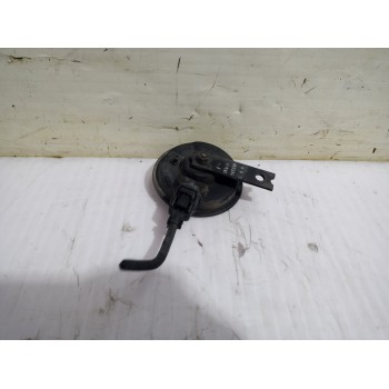 Recambio de claxon para kia carnival ii 2.9 crdi lx referencia OEM IAM 12V35A11058  