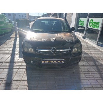 opel vectra c berlina del año 2003