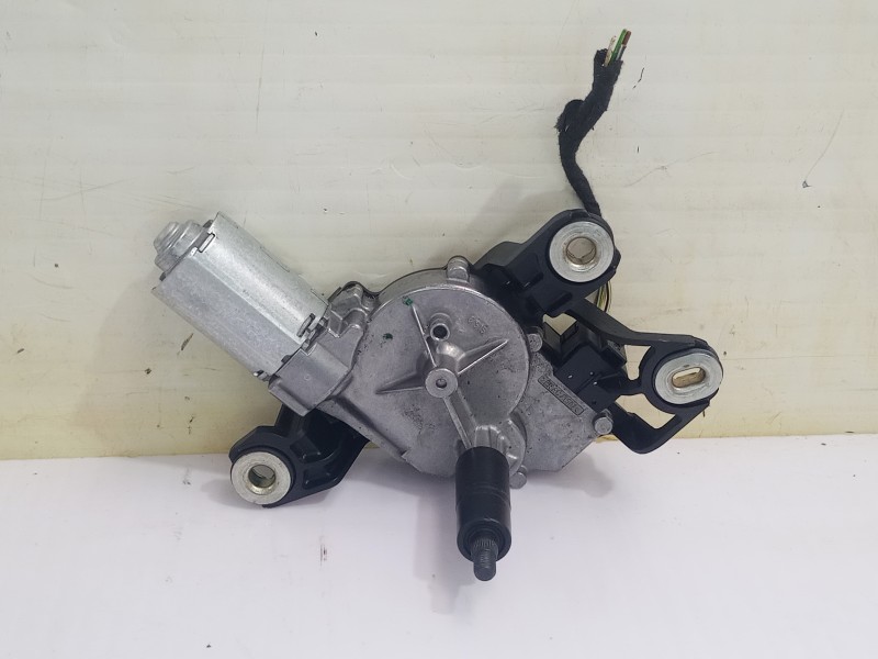 Recambio de motor limpia trasero para volkswagen polo (6c1) a-polo referencia OEM IAM 0390201216  