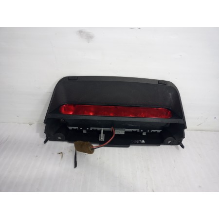 Recambio de luz central de freno para chevrolet matiz s referencia OEM IAM 96590415  