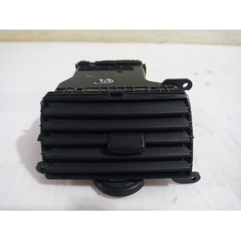 Recambio de rejilla aireadora para kia carnival ii 2.9 crdi lx referencia OEM IAM 0K53A6481X  