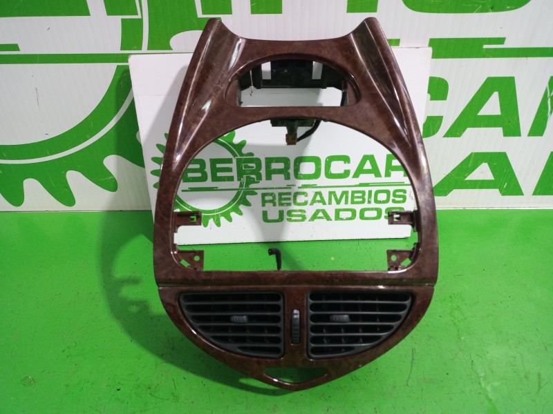 Recambio de rejilla aireadora para citroën c5 break 2.0 hdi referencia OEM IAM 963261727A  