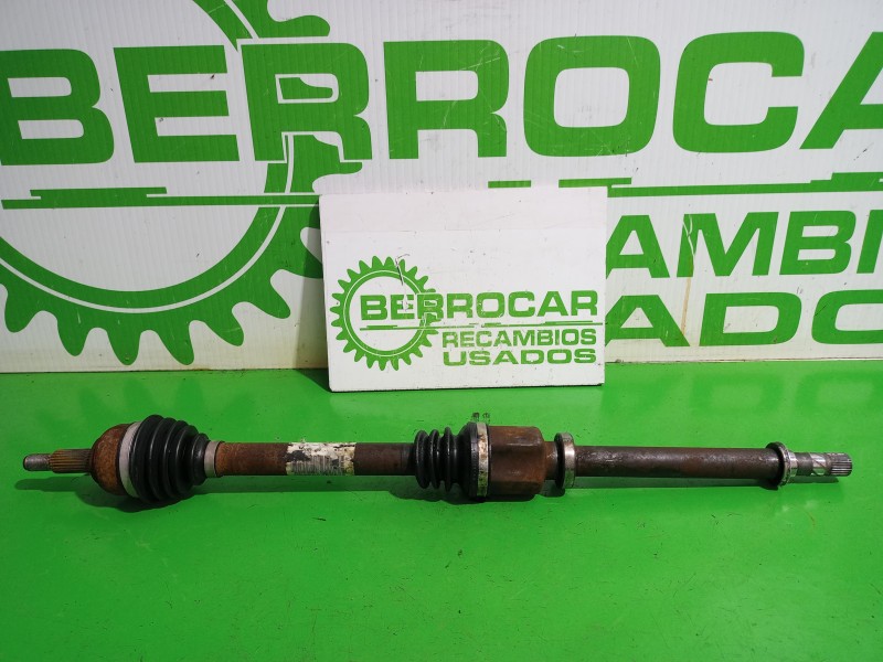 Recambio de transmision delantera derecha para renault scenic ii grand emotion referencia OEM IAM 8200575490  