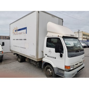 nissan cabstar e del año 2004