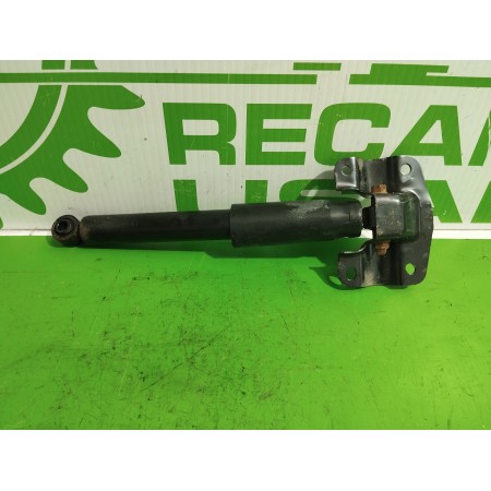 Recambio de amortiguador trasero para kia carnival 2.9 crdi cat referencia OEM IAM 553104D401  