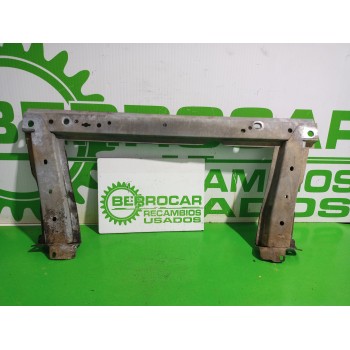 Recambio de travesaño inferior para renault scenic ii grand emotion referencia OEM IAM 8200761565  