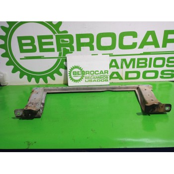 Recambio de travesaño inferior para renault scenic ii grand emotion referencia OEM IAM 8200761565  