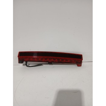 Recambio de piloto trasero central para seat ibiza iii (6l1) 1.4 tdi referencia OEM IAM 6L6945097E  