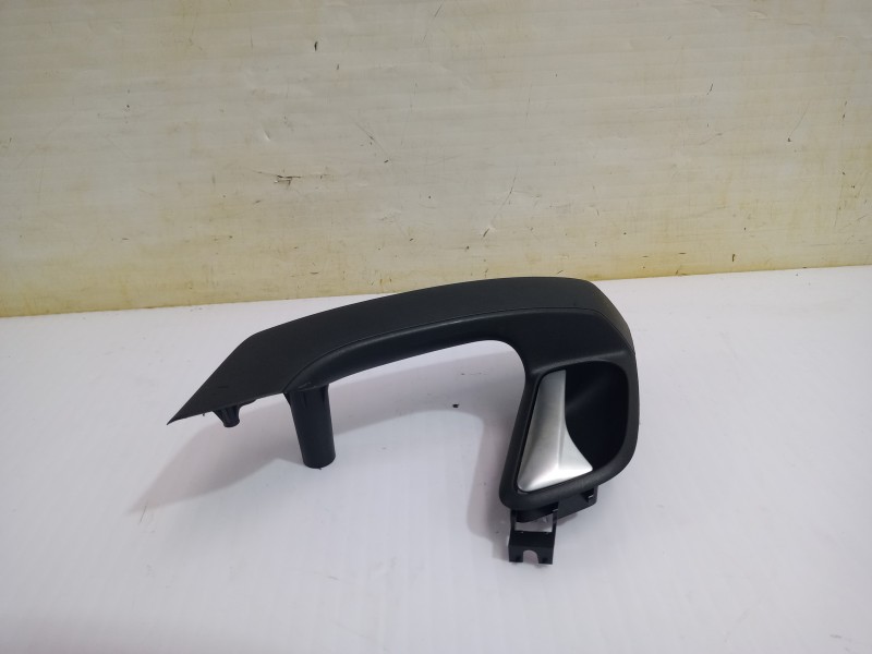 Recambio de maneta interior trasera derecha para volkswagen polo (6c1) a-polo referencia OEM IAM 6R0867180K  