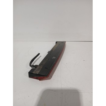 Recambio de piloto trasero central para seat ibiza iii (6l1) 1.4 tdi referencia OEM IAM 6L6945097E  