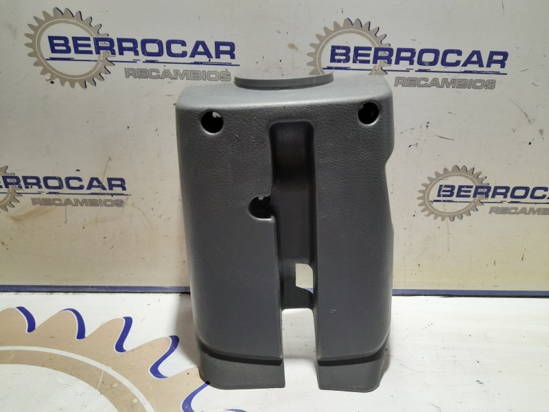 Recambio de recubrimiento columna direccion para kia carens 2.0 turbodiesel cat referencia OEM IAM 0K2FC60231  