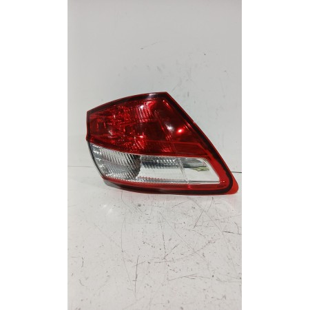 Recambio de piloto trasero izquierdo para nissan qashqai i (j10, nj10) 1.5 dci referencia OEM IAM 26555EY00A  