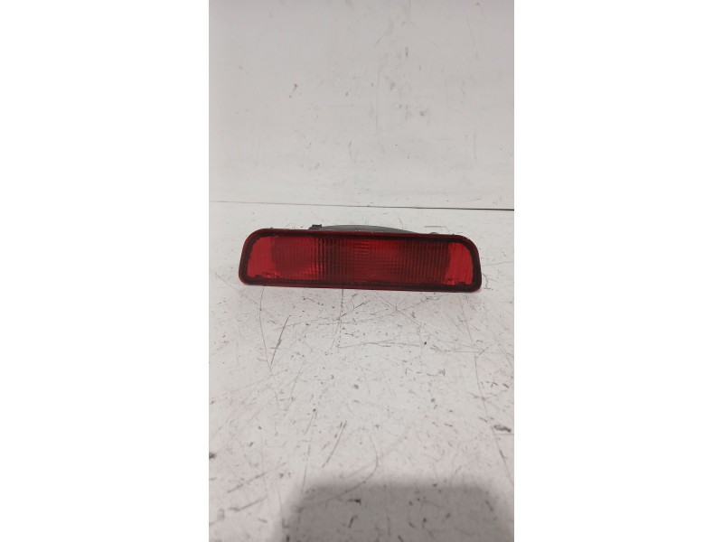 Recambio de piloto trasero central para nissan qashqai i (j10, nj10) 1.5 dci referencia OEM IAM 082154001N  