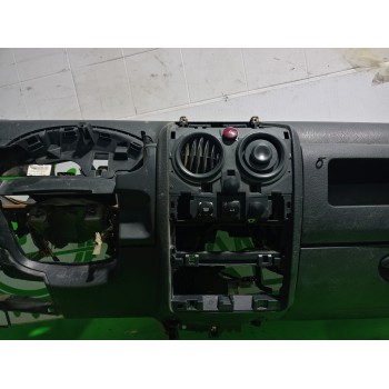 Recambio de salpicadero para citroën berlingo 1.9 d 600 furg. referencia OEM IAM 9644457580  