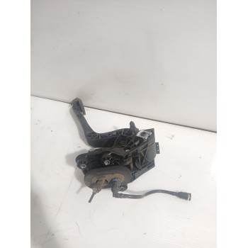 Recambio de pedal embrague para ford ka+ iii (uk, fk) 1.2 referencia OEM IAM 2033084  
