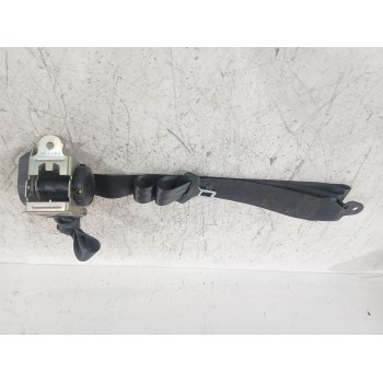 CINTURON SEGURIDAD TRASERO CENTRAL 888506476R 