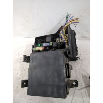 Recambio de caja reles / fusibles para nissan qashqai i (j10, nj10) 1.5 dci referencia OEM IAM 24383BB50A  