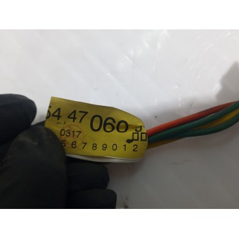 Recambio de cableado para toyota prius (nhw20) basis referencia OEM IAM 8215447060  