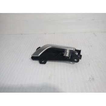 MANETA INTERIOR DELANTERA IZQUIERDA 82610AT010SA1 