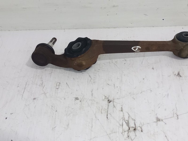 Recambio de brazo suspension delantero derecho para ford sierra berlina brillant referencia OEM IAM 83BB3078BB  