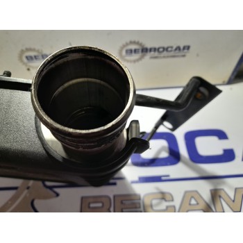 Recambio de intercooler para kia carens 2.0 turbodiesel cat referencia OEM IAM 2827127350  