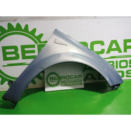 Recambio de aleta delantera derecha para renault scenic ii grand emotion referencia OEM IAM 8200020569  