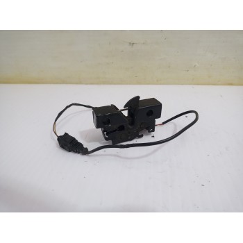 Recambio de cerradura capo para volkswagen polo (6c1) a-polo referencia OEM IAM 6C1823509  