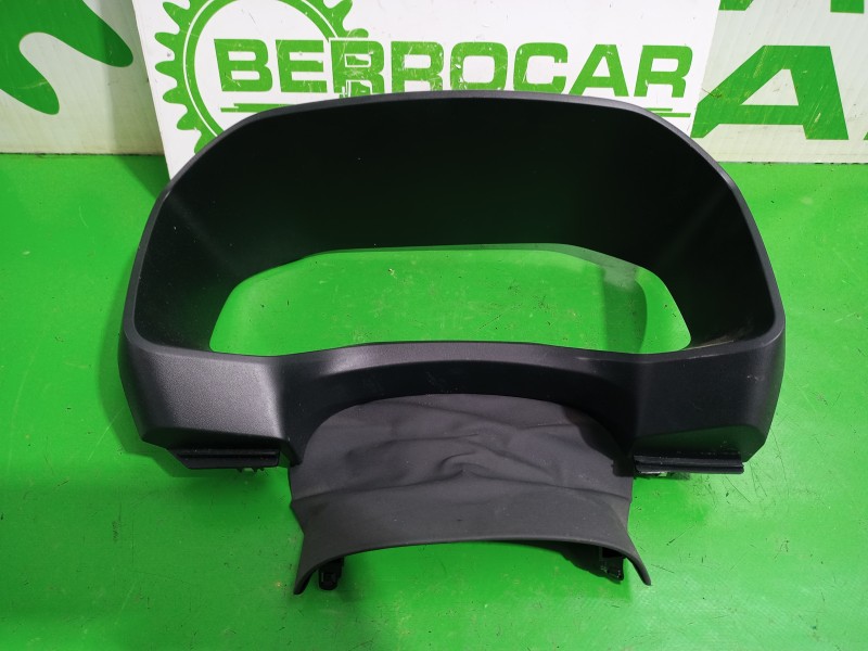 Recambio de moldura para nissan qashqai ii (j11, j11_) 1.3 dig-t referencia OEM IAM 3B-LHD-7  