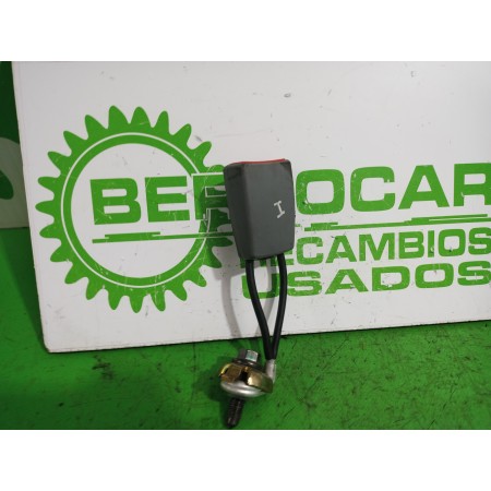 Recambio de enganche cinturon trasero izquierdo para citroën c5 break 2.0 hdi referencia OEM IAM 963255877702  