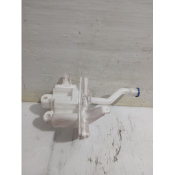 Recambio de deposito limpia para toyota auris (_e15_) 1.33 dual-vvti (nre150_) referencia OEM IAM 8531502230  