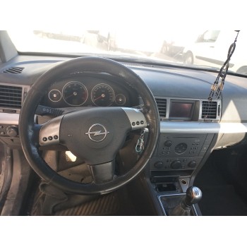 opel vectra c berlina del año 2003