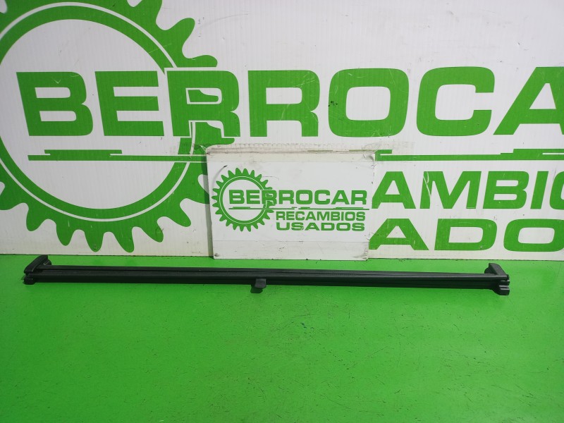 Recambio de bandeja trasera para renault megane ii coupe/cabrio confort authentique referencia OEM IAM 8200271177  