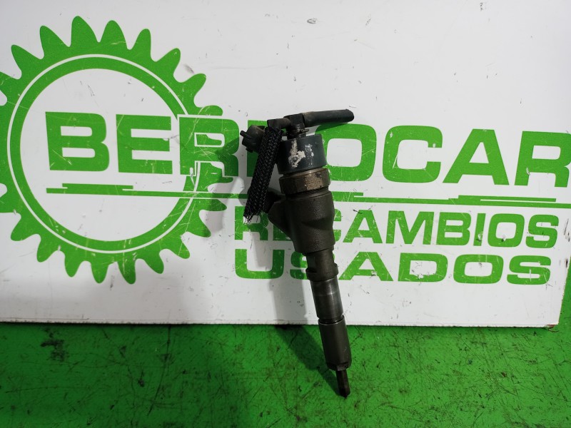Recambio de inyector para citroën c5 break 2.0 hdi referencia OEM IAM 9637277980  