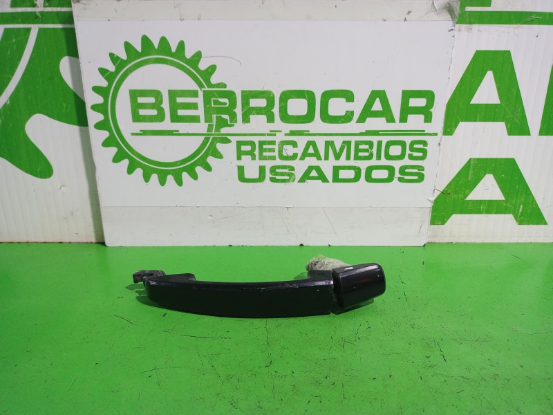 Recambio de maneta exterior delantera derecha para opel astra h berlina elegance referencia OEM IAM 138410  