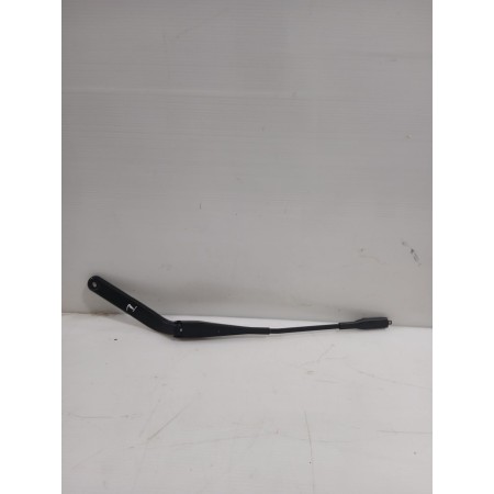 Recambio de brazo limpia delantero izquierdo para bmw 1 (e87) 120 d referencia OEM IAM 61619450003  
