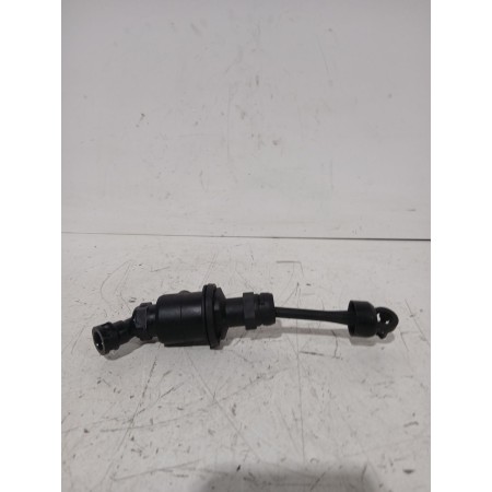 Recambio de bombin embrague para nissan qashqai i (j10, nj10) 1.5 dci referencia OEM IAM 30610ET000  