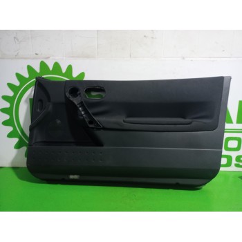 GUARNECIDO PUERTA DELANTERA DERECHA 809002466R 