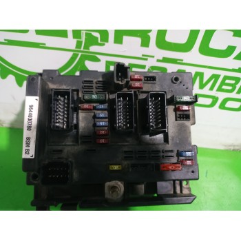 Recambio de caja reles / fusibles para peugeot 307 (s1) xn referencia OEM IAM 9644038780  