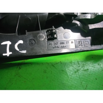 Recambio de maneta interior delantera izquierda para peugeot 307 (s1) xn referencia OEM IAM 9634768677  